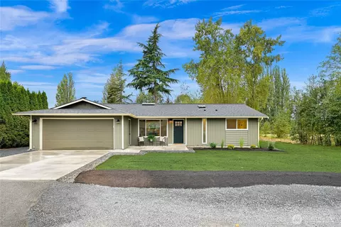8529 Tracy Pl, Blaine, WA 98230