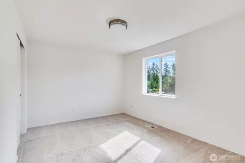 Bedroom - 109 Robin St SW, Orting, WA 98360 photo 6 of 8