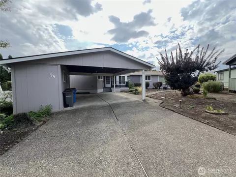 5701 NE St Johns Rd #36, Vancouver, WA 98661