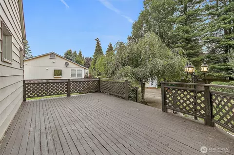 Exterior - 3053 Porter St, Enumclaw, WA 98022 photo 2 of 7