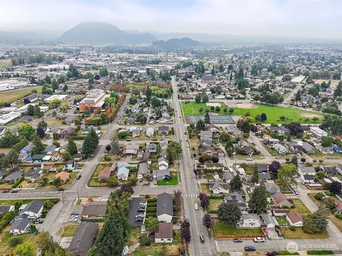 View/Area - 3053 Porter St, Enumclaw, WA 98022 photo 4 of 4