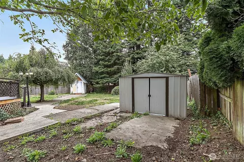 Exterior - 3053 Porter St, Enumclaw, WA 98022 photo 7 of 7