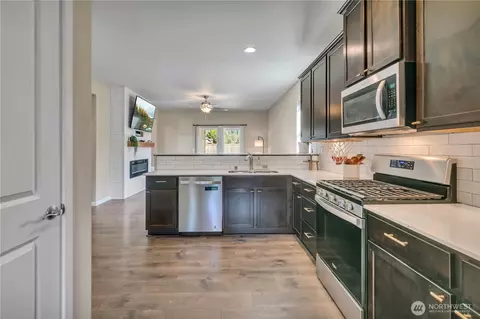 163 Jasmine Ln N, Enumclaw, WA 98022 photo 8