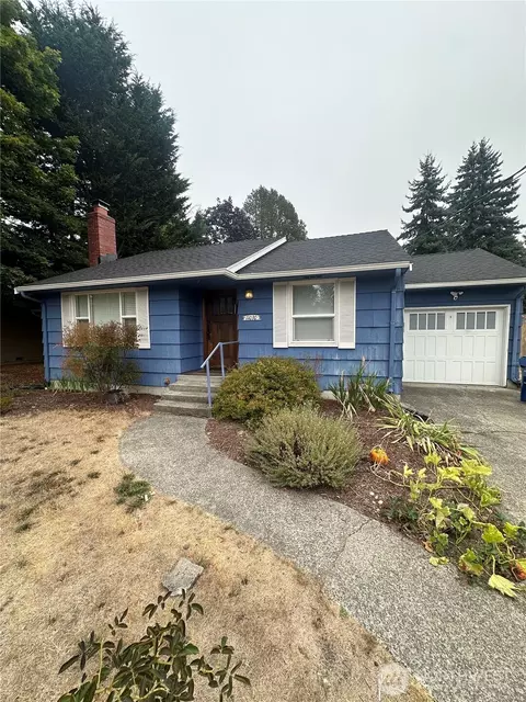 11030 14th Ave NE, Seattle, WA 98125