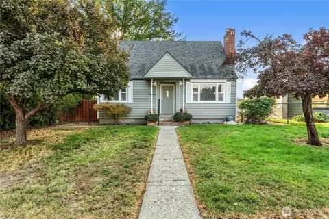 809 Orondo Ave, Wenatchee, WA 98801