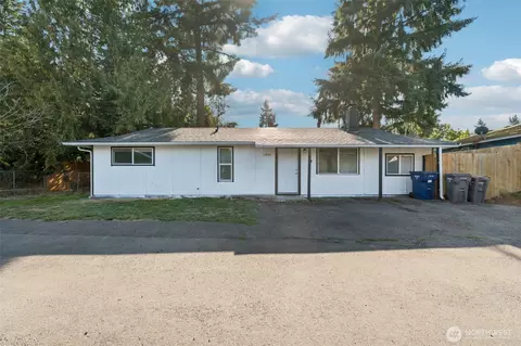 11806 SE 318th Pl, Auburn, WA 98092
