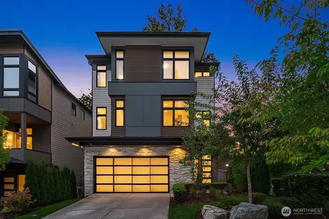 4255 216th Pl SE, Issaquah, WA 98029