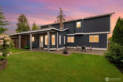 Exterior - 22718 1st Pl W, Bothell, WA 98021 photo 5 of 8