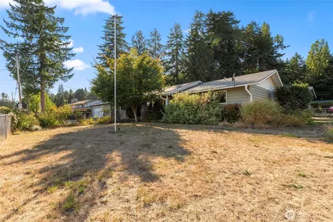 2116 Pine Tree Dr SE, Port Orchard, WA 98366