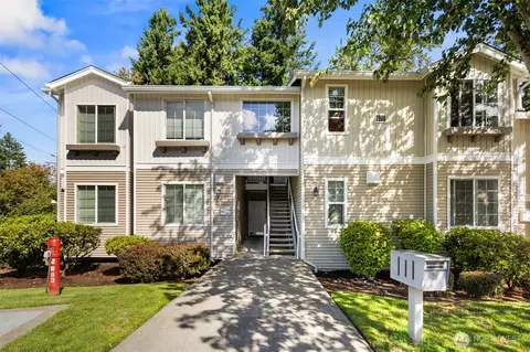 2800 SE 8th St #2133, Renton, WA 98058