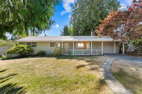 511 S 317th St, Federal Way, WA 98003