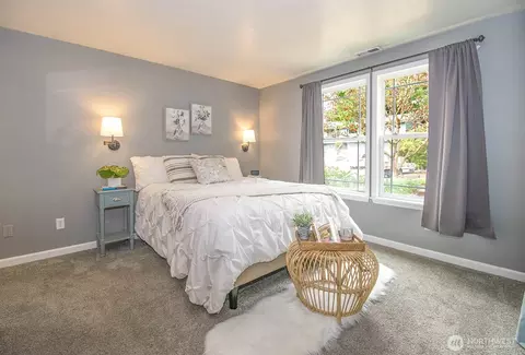 Bedroom - 16917 17th Ave SE, Bothell, WA 98012 photo 1 of 5