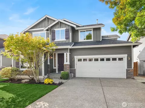 7811 NE 199th St, Kenmore, WA 98028
