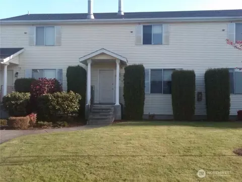 32607 4th Pl S, Federal Way, WA 98003