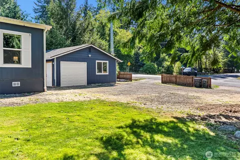 13721 137th St NW, Gig Harbor, WA 98329