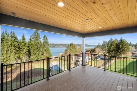 320 E 4th St, Union, WA 98592 photo 13