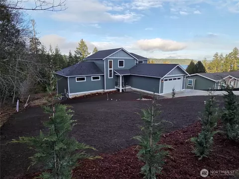 320 E 4th St, Union, WA 98592 photo 35