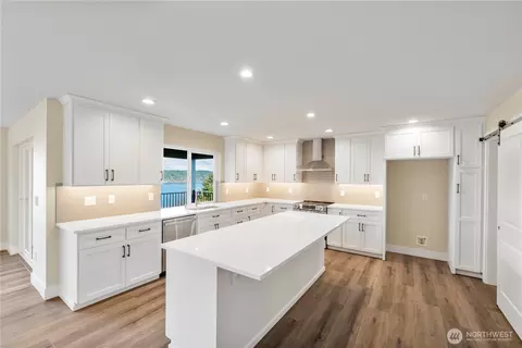320 E 4th St, Union, WA 98592 photo 8