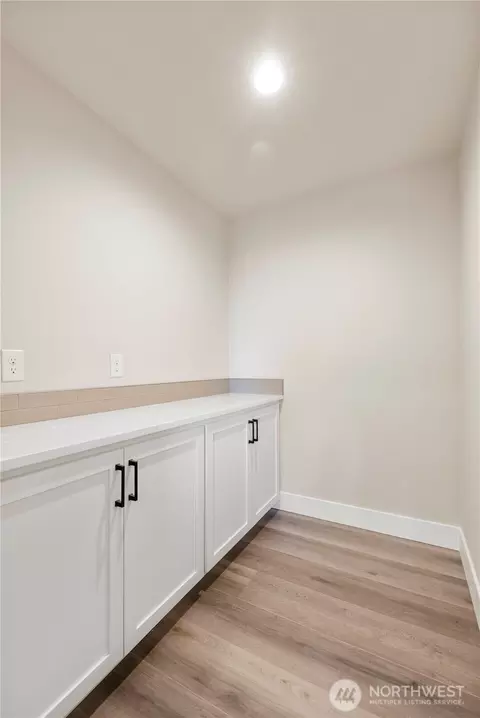 320 E 4th St, Union, WA 98592 photo 11