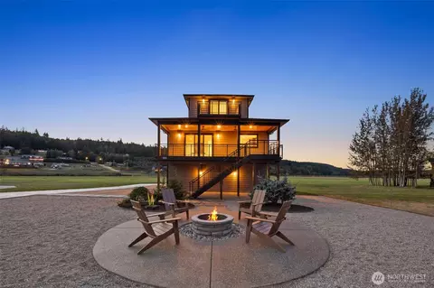 169 Driftwood Shores Rd, Camano Island, WA 98282