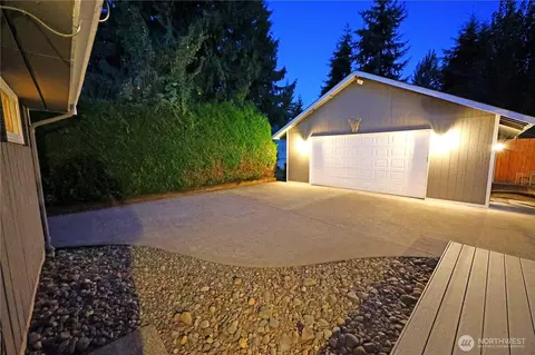 Exterior - 908 Willow St, Sumner, WA 98390 photo 12 of 14