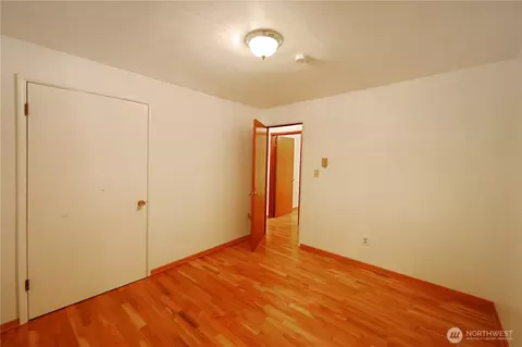 Bedroom - 908 Willow St, Sumner, WA 98390 photo 1 of 5