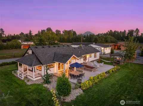 24110 74th St E, Buckley, WA 98321