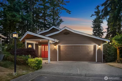 17008 72nd Pl W, Edmonds, WA 98026