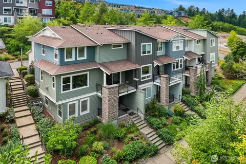 34324 SE Graves St, Snoqualmie, WA 98065