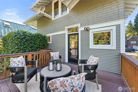 Exterior - 1912 26th Ave E, Seattle, WA 98112 photo 2 of 7