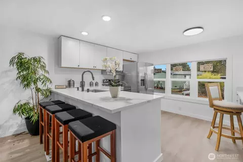 14322 Admiralty Way #91, Lynnwood, WA 98087