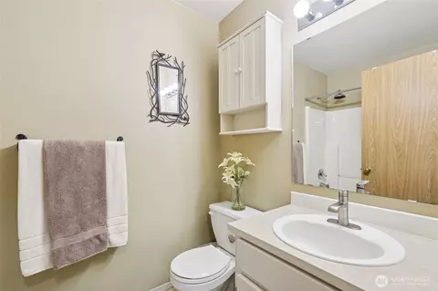 Bath - 8701 198th St E, Spanaway, WA 98387 photo 3 of 3
