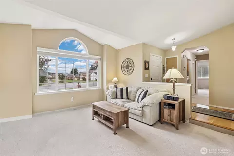 Living - 8701 198th St E, Spanaway, WA 98387 photo 2 of 5
