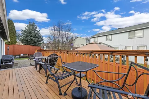 Exterior - 8701 198th St E, Spanaway, WA 98387 photo 7 of 11