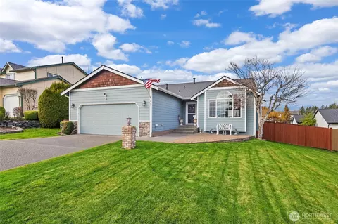 Exterior - 8701 198th St E, Spanaway, WA 98387 photo 3 of 11