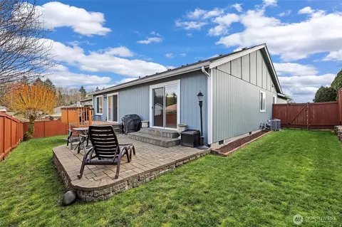 Exterior - 8701 198th St E, Spanaway, WA 98387 photo 9 of 11