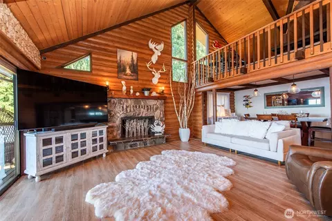 Living - 412 Buck Loop Rd, Sequim, WA 98382 photo 4 of 4
