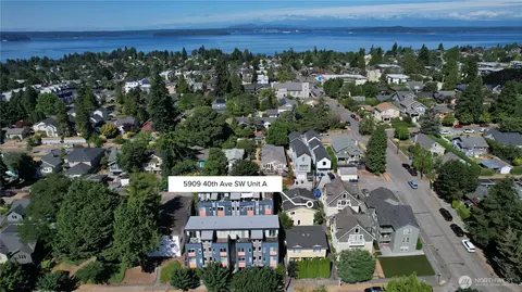 View/Area - 5909 40th Ave SW #A, Seattle, WA 98136 photo 4 of 4