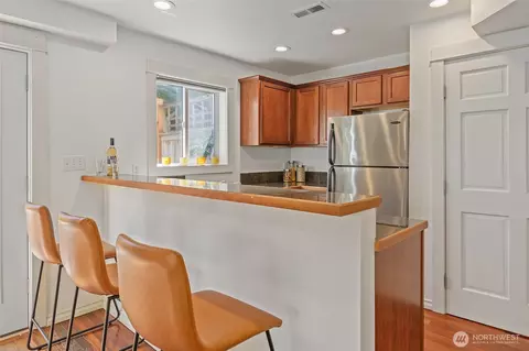 Kitchen - 5909 40th Ave SW #A, Seattle, WA 98136 photo 1 of 4