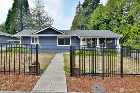 21502 52nd Ave W, Mountlake Terrace, WA 98043