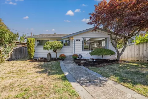 3121 N Huson St, Tacoma, WA 98407