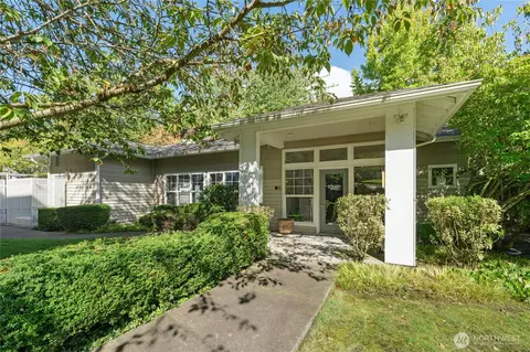 801 Rainier Ave N #G-137, Renton, WA 98057