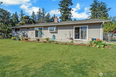 Exterior - 17123 17th Ave E, Spanaway, WA 98387 photo 3 of 6