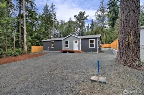 220 E Hillcrest Dr, Shelton, WA 98584
