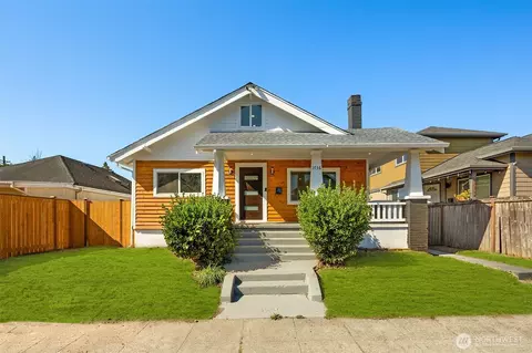 1736 S Cushman Ave, Tacoma, WA 98405