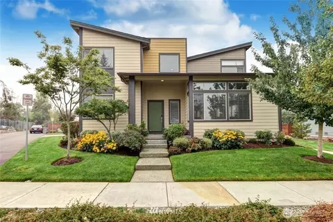 1535 S 28th St, Renton, WA 98055