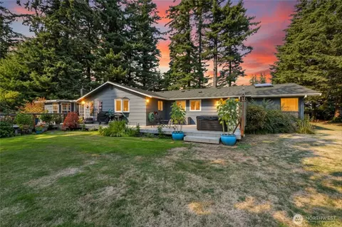 1125 Lattimore Rd, Ferndale, WA 98248