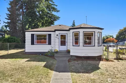 502 E 84th St, Tacoma, WA 98445