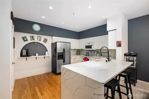 Kitchen - 107 164th St SE #2-301, Bothell, WA 98012 photo 3 of 5