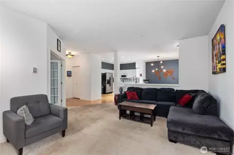 Living - 107 164th St SE #2-301, Bothell, WA 98012 photo 4 of 5